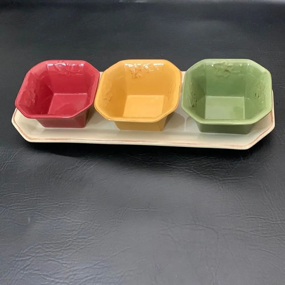 Harvest 4 Piece Condiment Set Tray Three Bowls Yellow Green Red Holiday Home